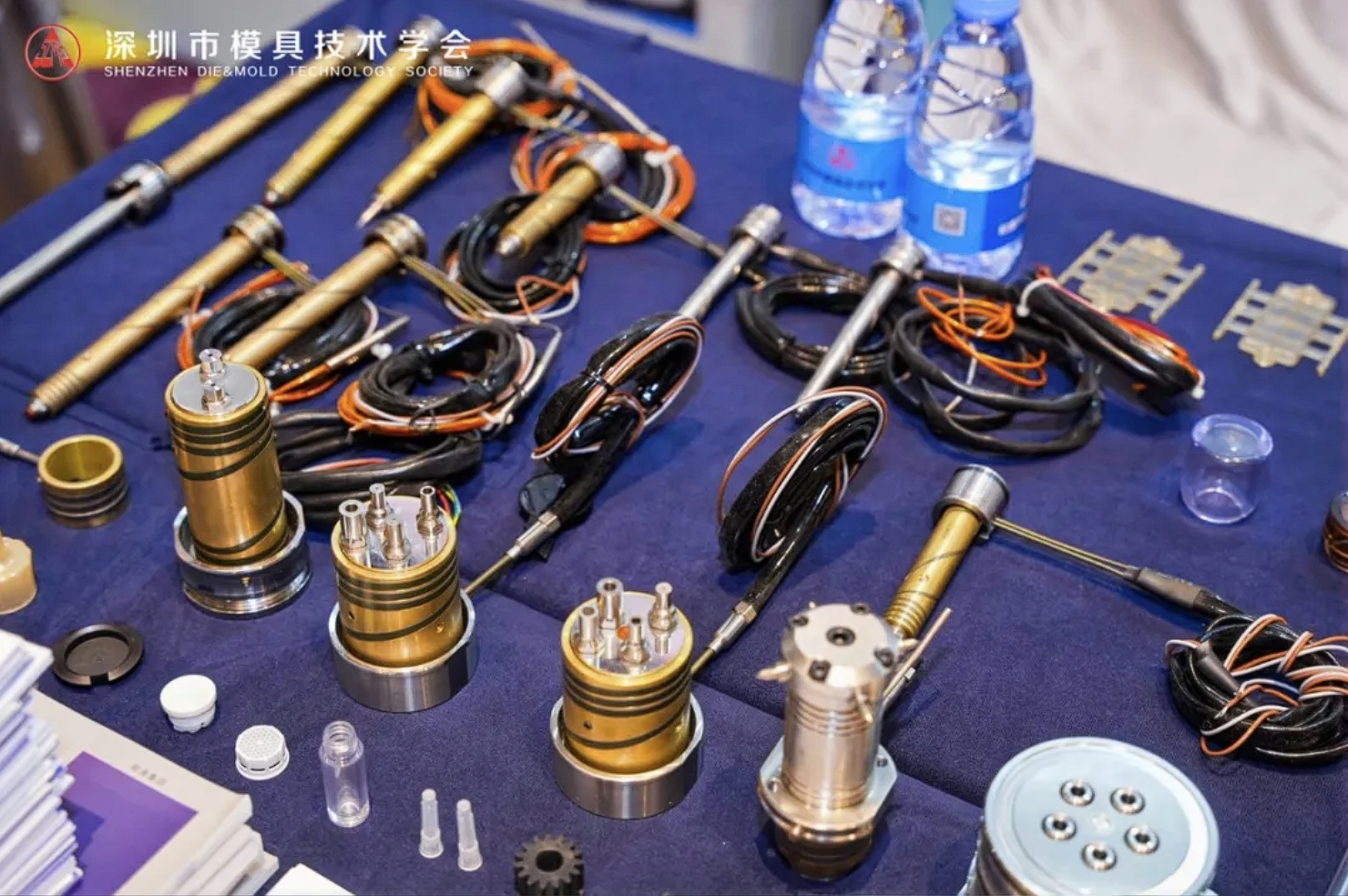 現(xiàn)場展品.png 現(xiàn)場展品.png